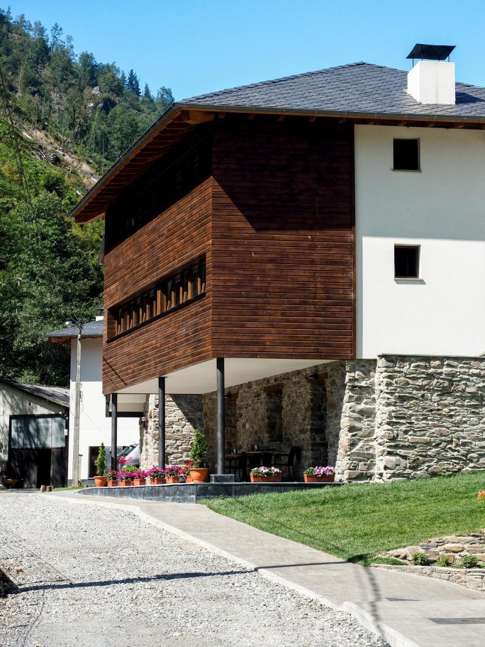 Hotel Rural Las Montanas De Pumar Besullo Exterior foto
